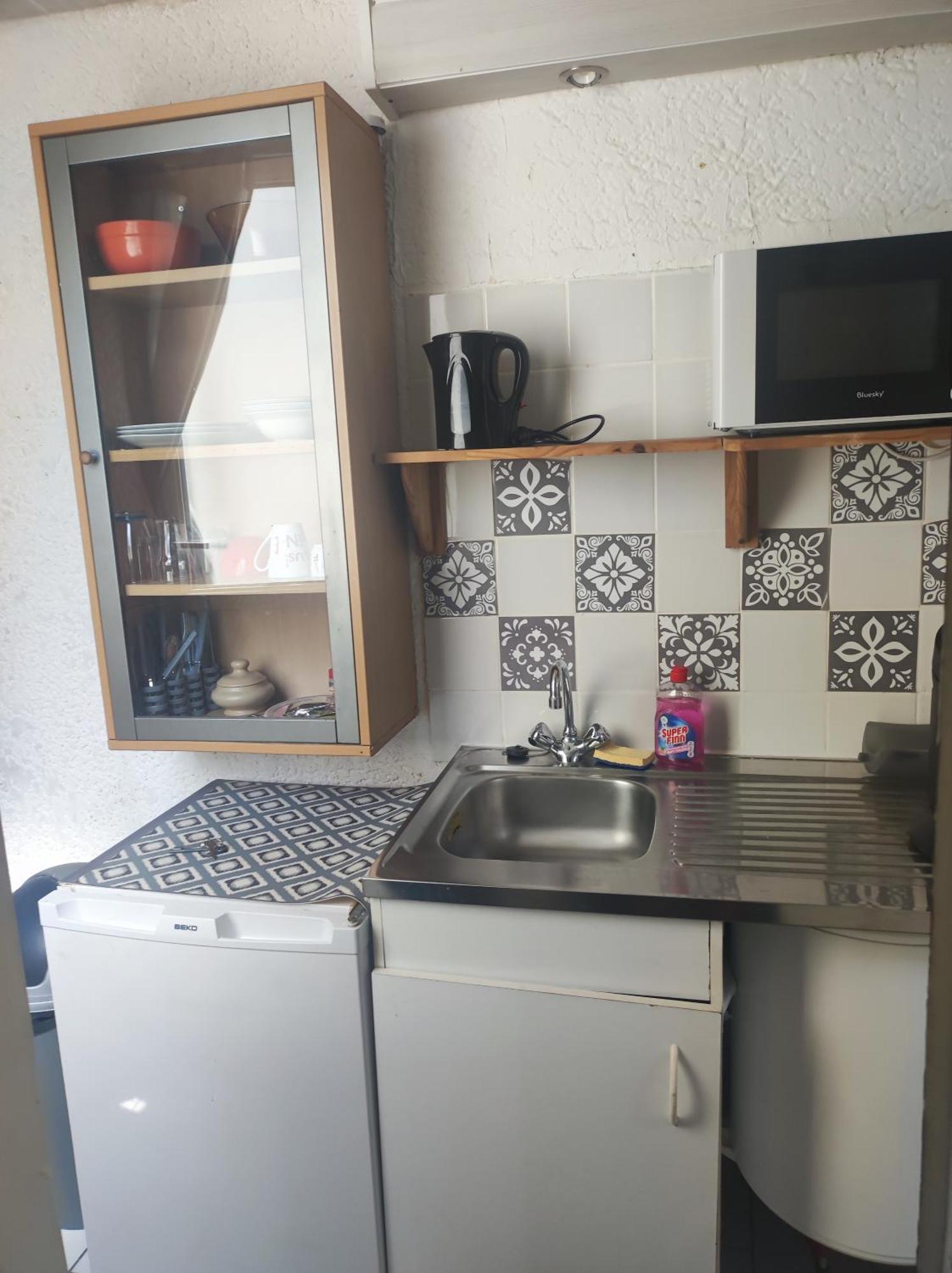 Apartament Ingrid Mary Nîmes Pokój zdjęcie