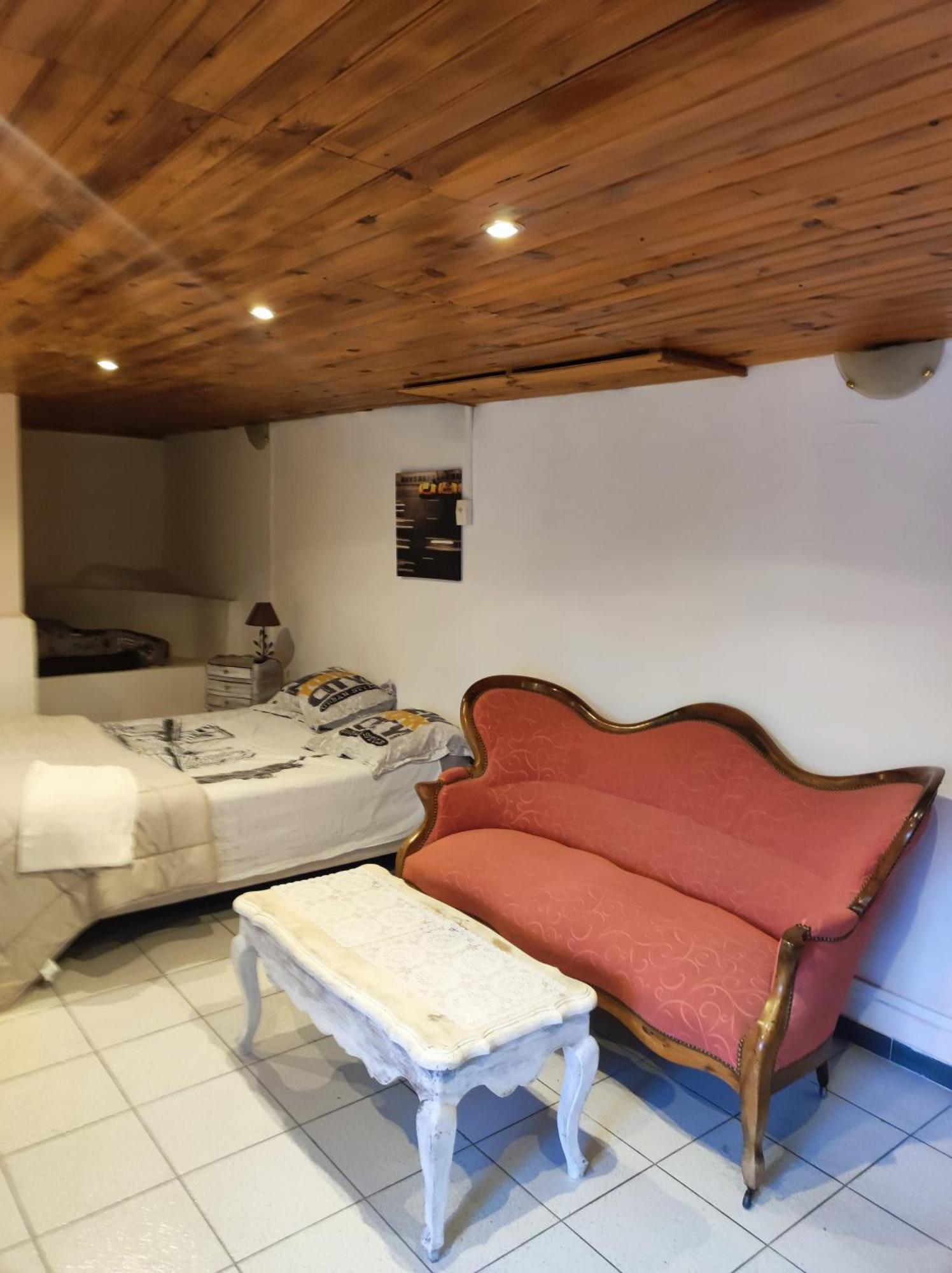 Apartament Ingrid Mary Nîmes Pokój zdjęcie