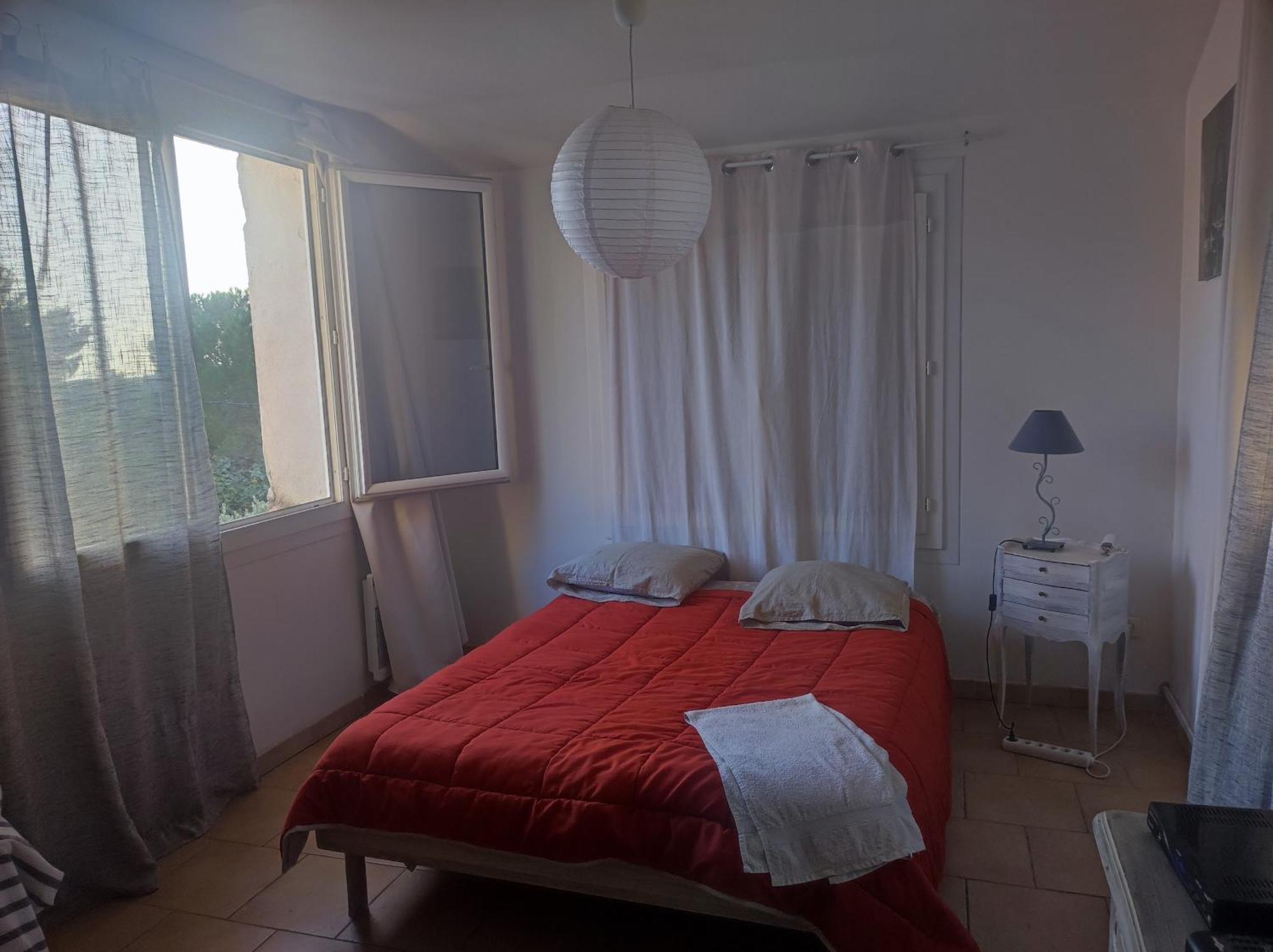 Apartament Ingrid Mary Nîmes Pokój zdjęcie