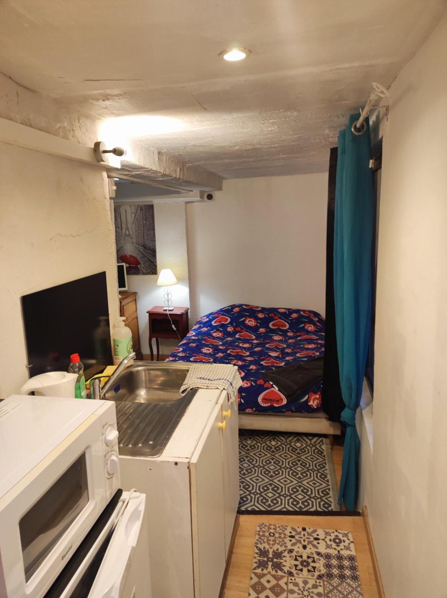 Apartament Ingrid Mary Nîmes Pokój zdjęcie