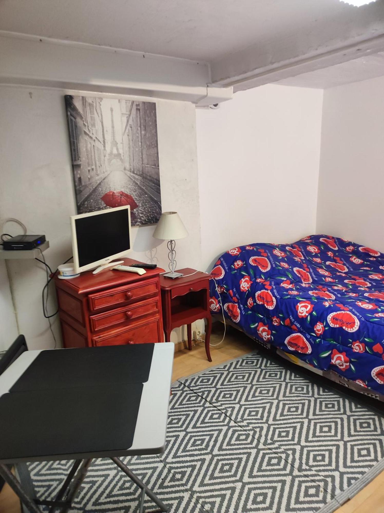 Apartament Ingrid Mary Nîmes Pokój zdjęcie
